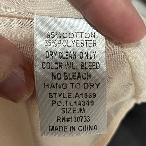 Umgee Peach Boho Gauzy Cotton Tassel 
Popover Spring Tunic, Size Medium - Picture 8 of 8